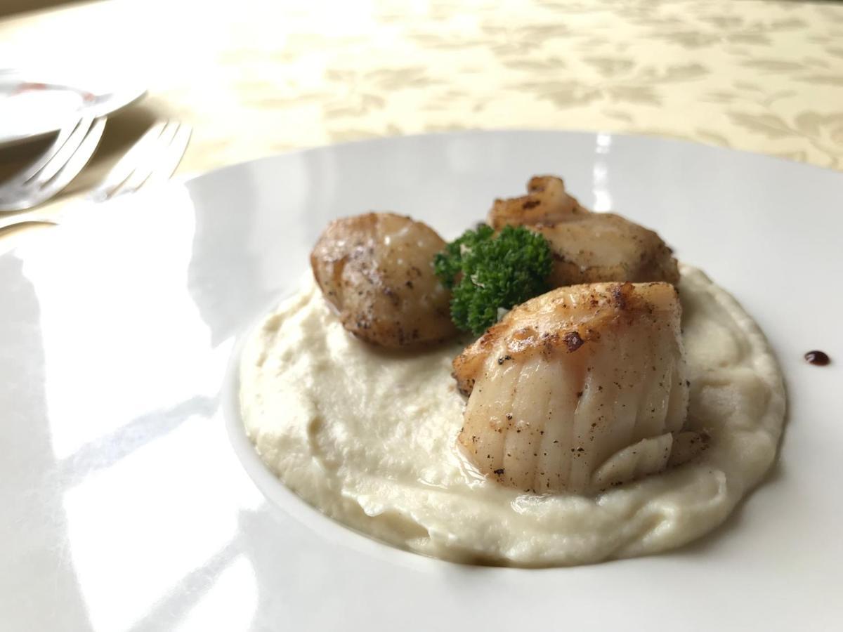 Logis Hotel & Restaurant - Auberge De La Foret Hazebrouck Esterno foto