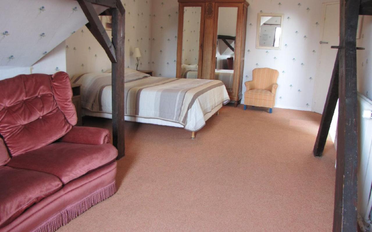Logis Hotel & Restaurant - Auberge De La Foret Hazebrouck Esterno foto
